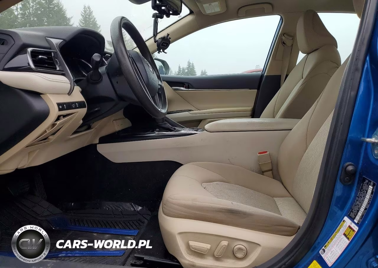 2020 Toyota Camry Le VIN:4T1L31AK6LU010650 - 7