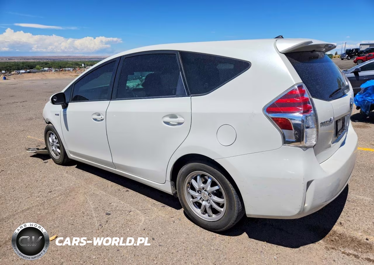 2015 Toyota Prius V Two VIN:JTDZN3EU2FJ026379 - 2