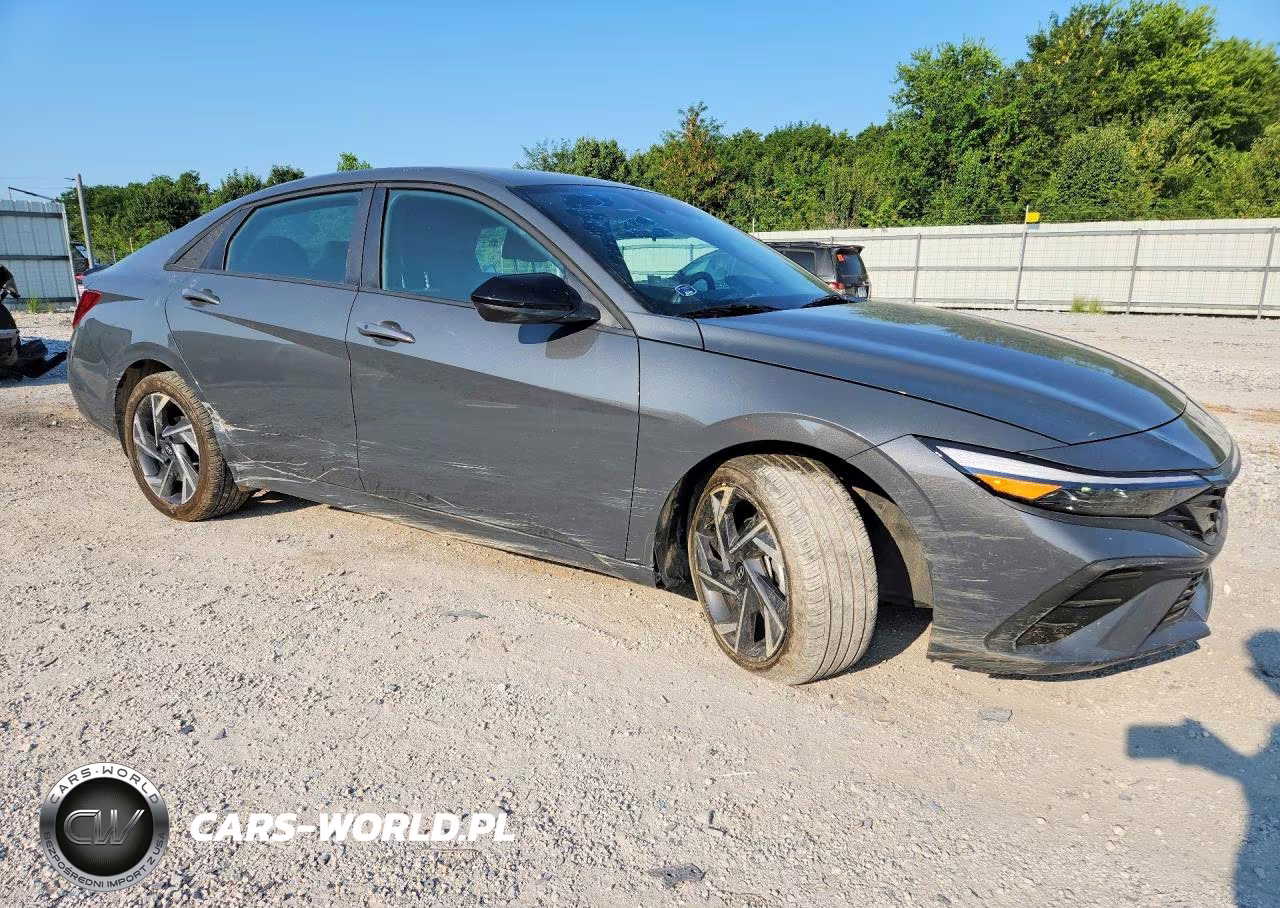 2025 Hyundai Elantra Sel Sport VIN:KMHLM4DG8SU993416 - 4