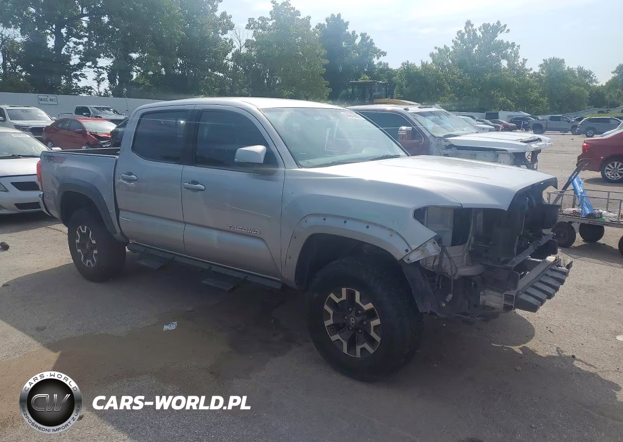 2017 Toyota Tacoma Trd Off-Road VIN:5TFCZ5AN3HX058794 - 4