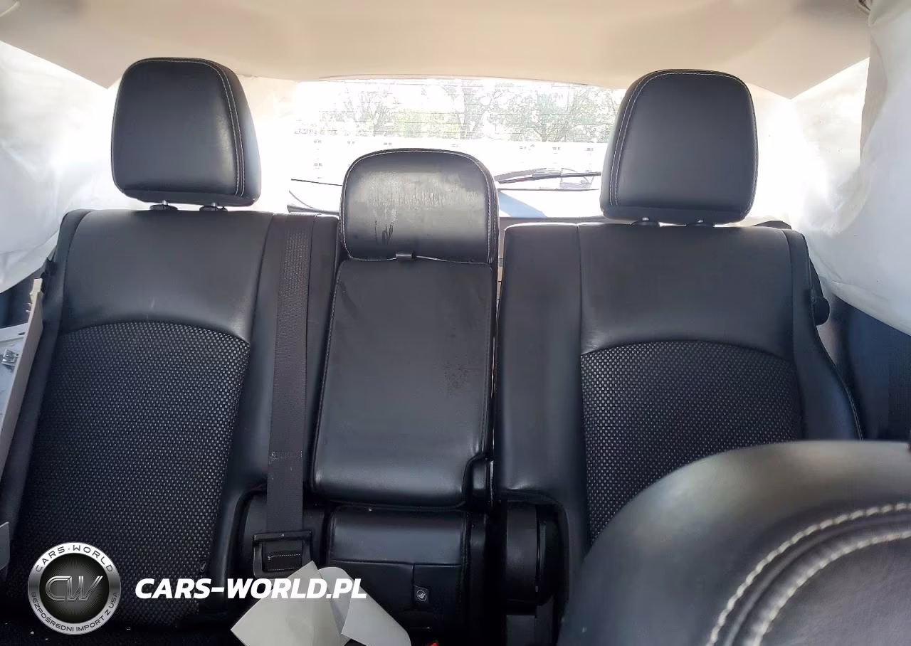 2019 Dodge Journey Crossroad VIN:3C4PDDGG6KT702178 - 10
