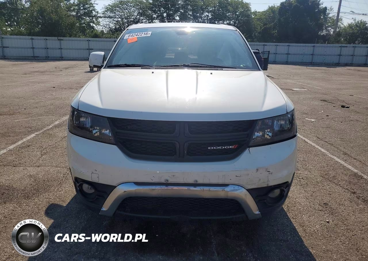 2019 Dodge Journey Crossroad VIN:3C4PDDGG6KT702178 - 5