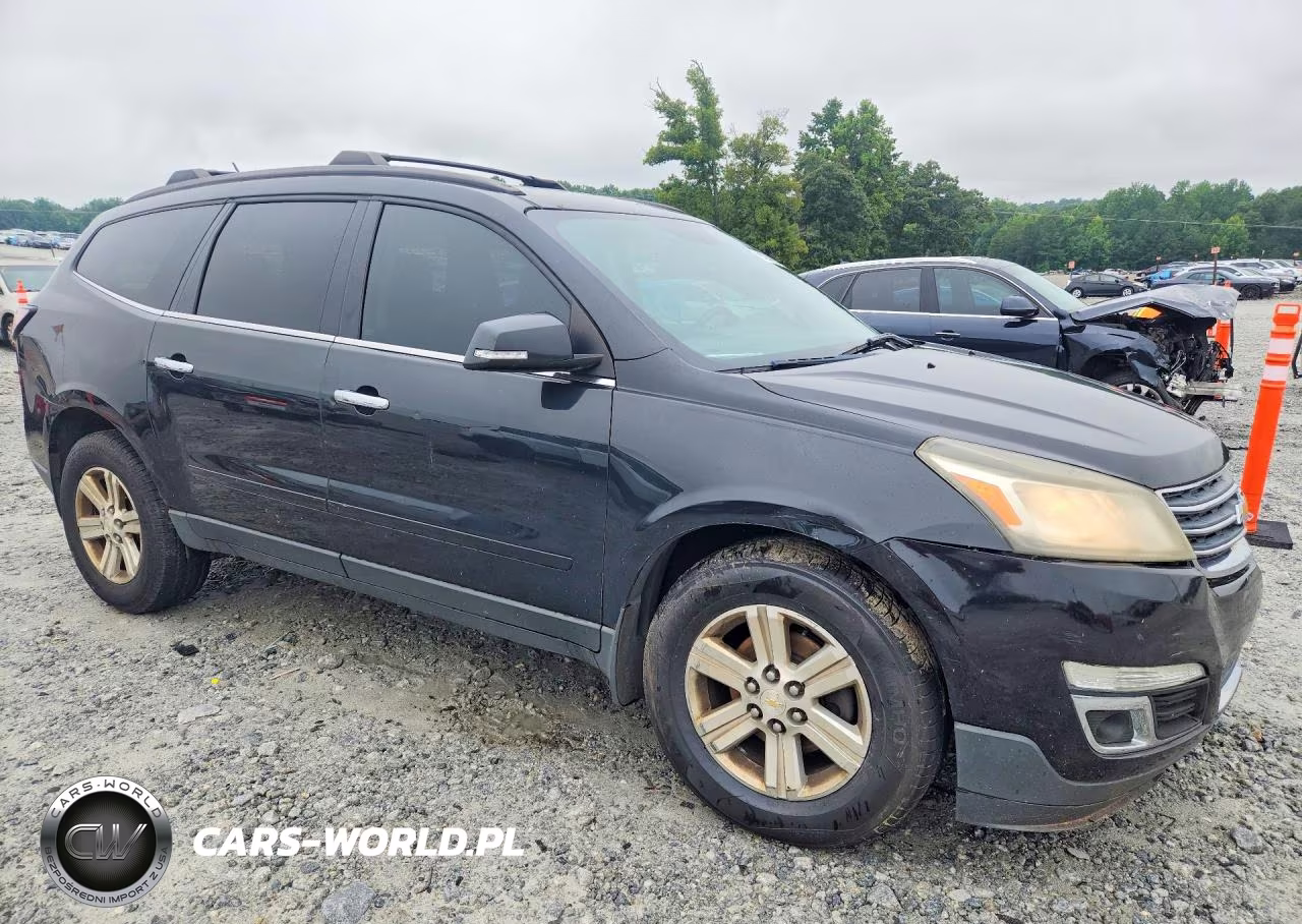 2013 Chevrolet Traverse Lt VIN:1GNKVGKD7DJ194892 - 4
