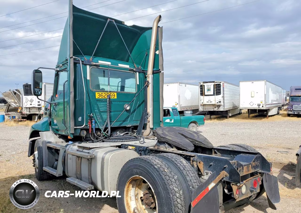 2017 Mack 600 Cxu600 VIN:1M1AW01X7HM009877 - 2