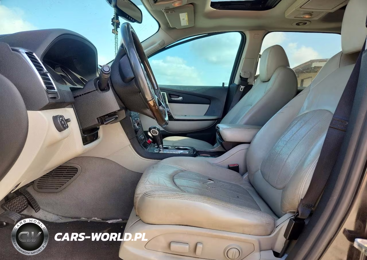 2012 GMC Acadia Denali VIN:1GKKRTED5CJ371654 - 7