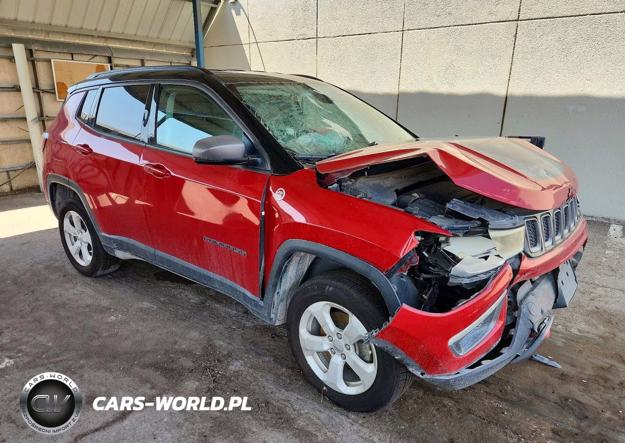 2019 Jeep Compass Trailhawk VIN:3C4NJDDB7KT752953 - 4
