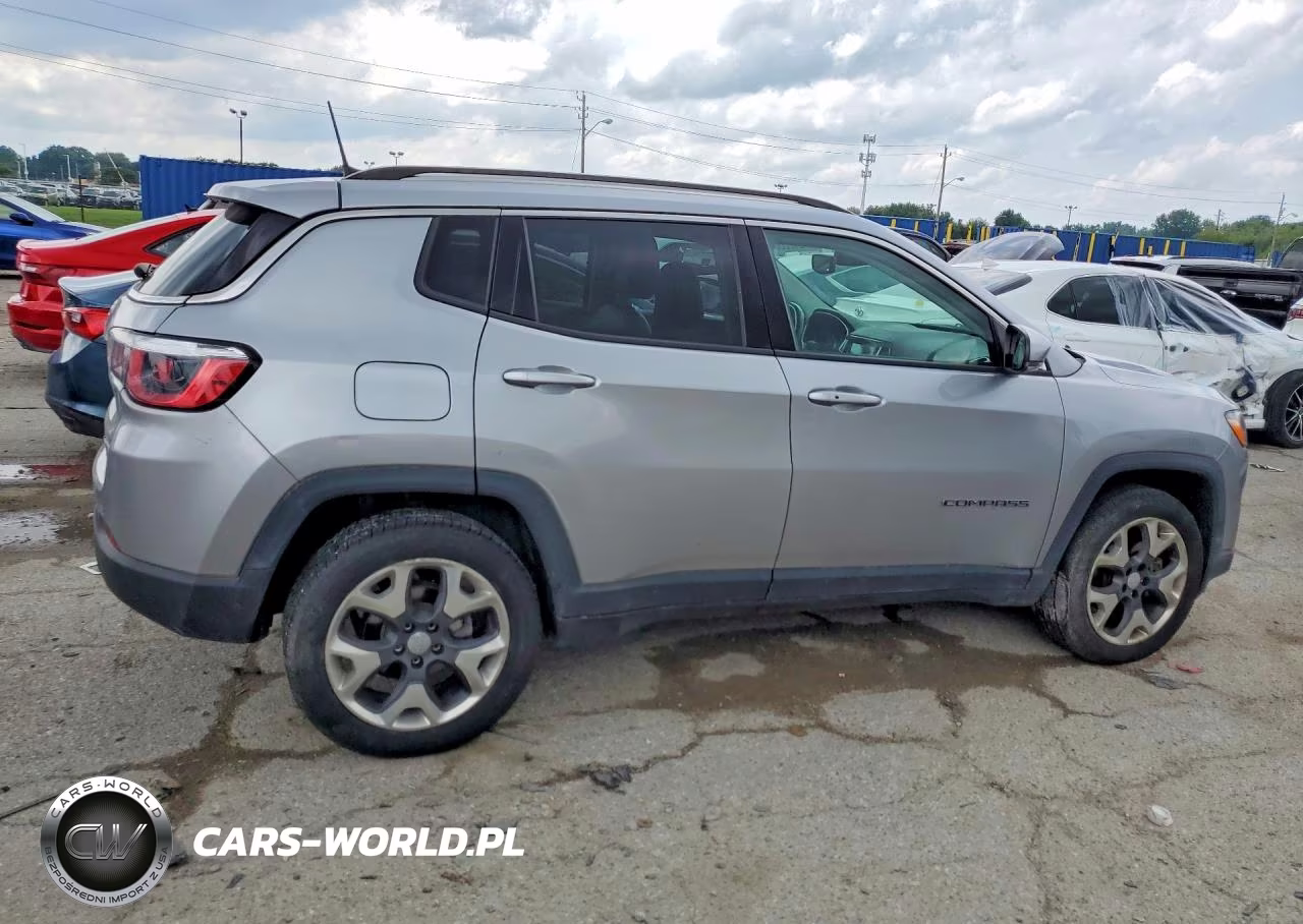 2019 Jeep Compass Limited VIN:3C4NJDCB2KT620720 - 3