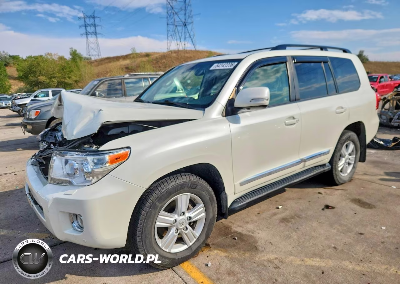 2014 Toyota Land Cruiser Base