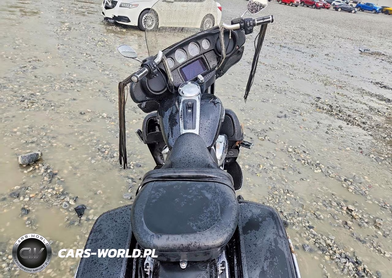2019 Harley-Davidson Flhtcu VIN:1HD1FCC12KB637986 - 6