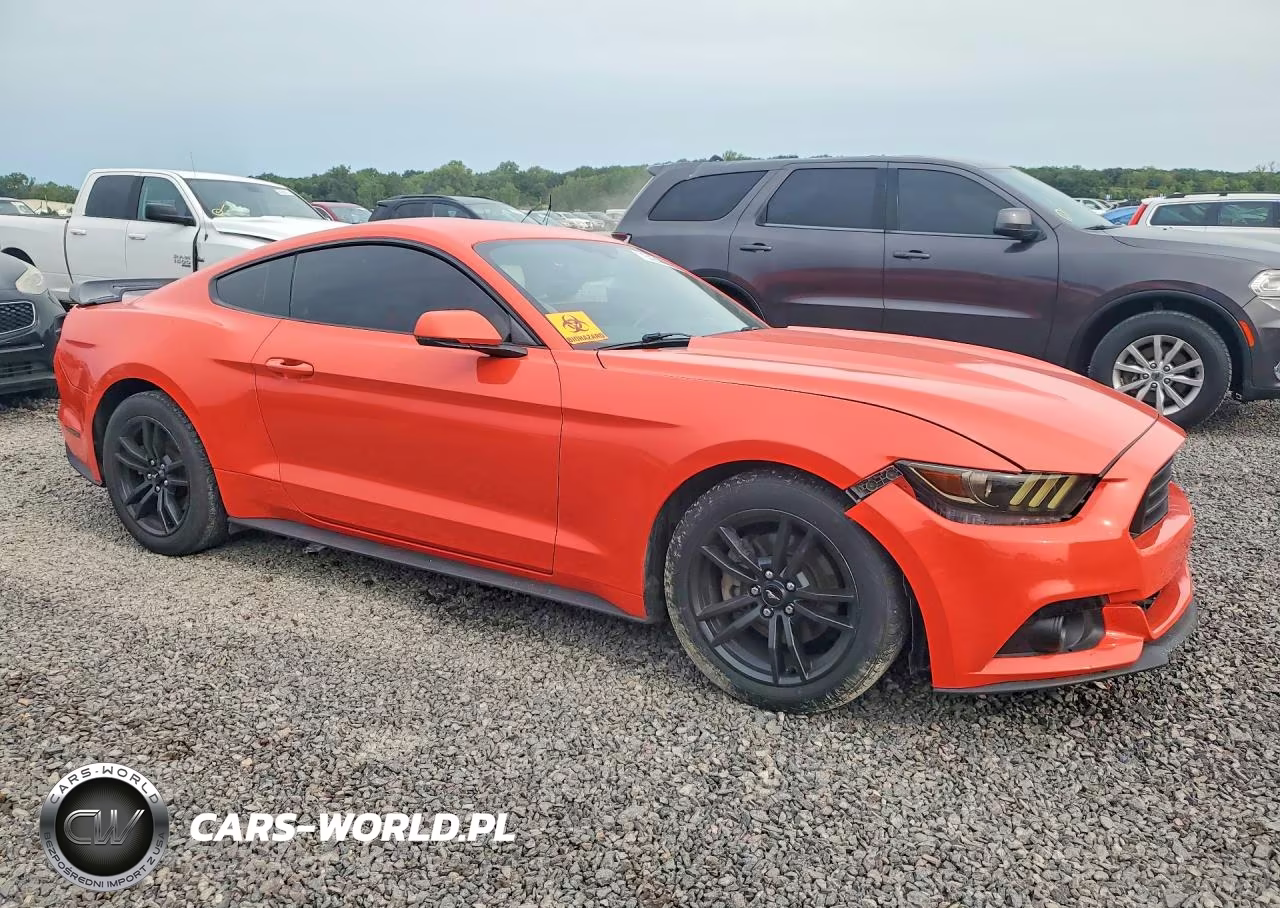 2016 Ford Mustang VIN:1FA6P8TH6G5242302 - 4