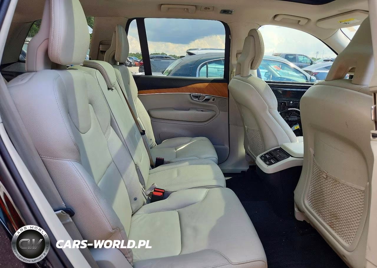 2021 Volvo Xc90 T5 Momentum VIN:YV4102PK2M1770267 - 11