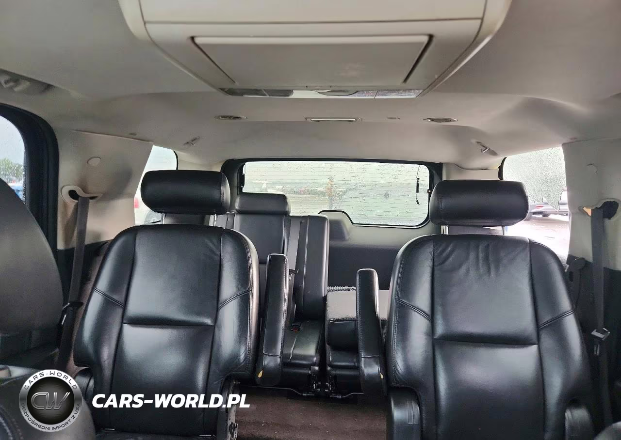 2008 Cadillac Escalade Luxury VIN:1GYFK63878R262348 - 10