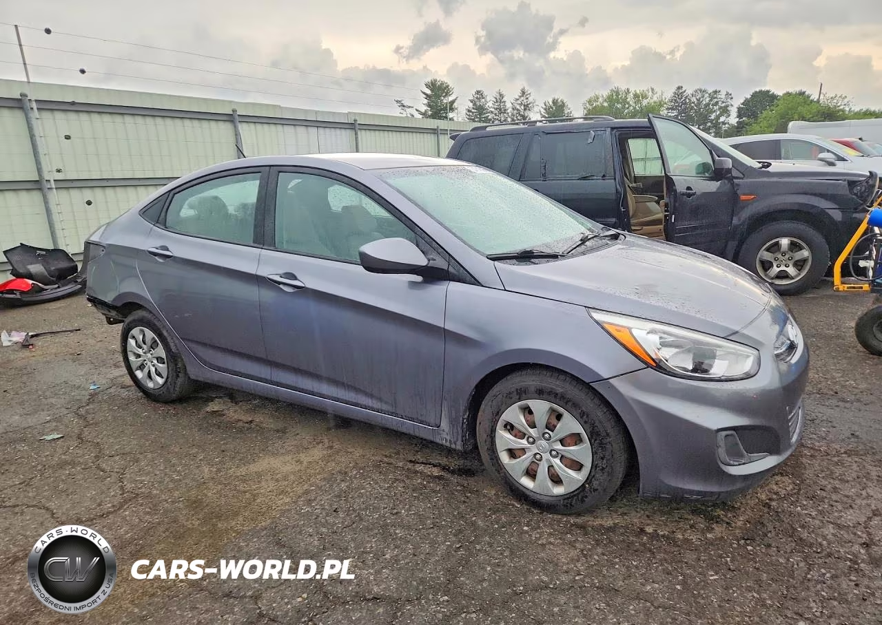 2017 Hyundai Accent Se VIN:KMHCT4AE9HU313084 - 4