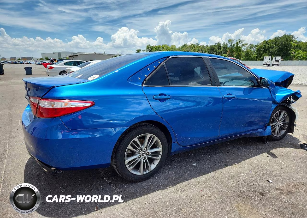 2017 Toyota Camry Se VIN:4T1BF1FK0HU813022 - 3