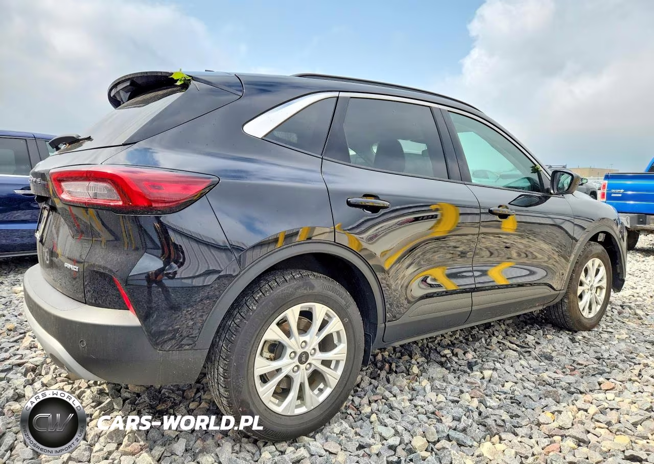 2023 Ford Escape Active VIN:1FMCU9GN1PUB01974 - 3