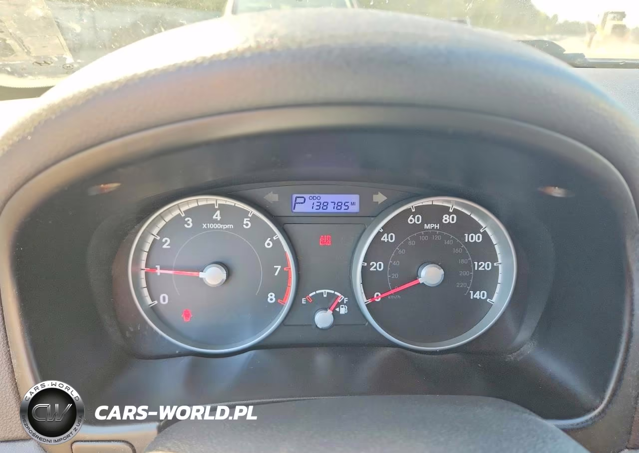 2010 Hyundai Accent Gs VIN:KMHCM3AC3AU186120 - 9