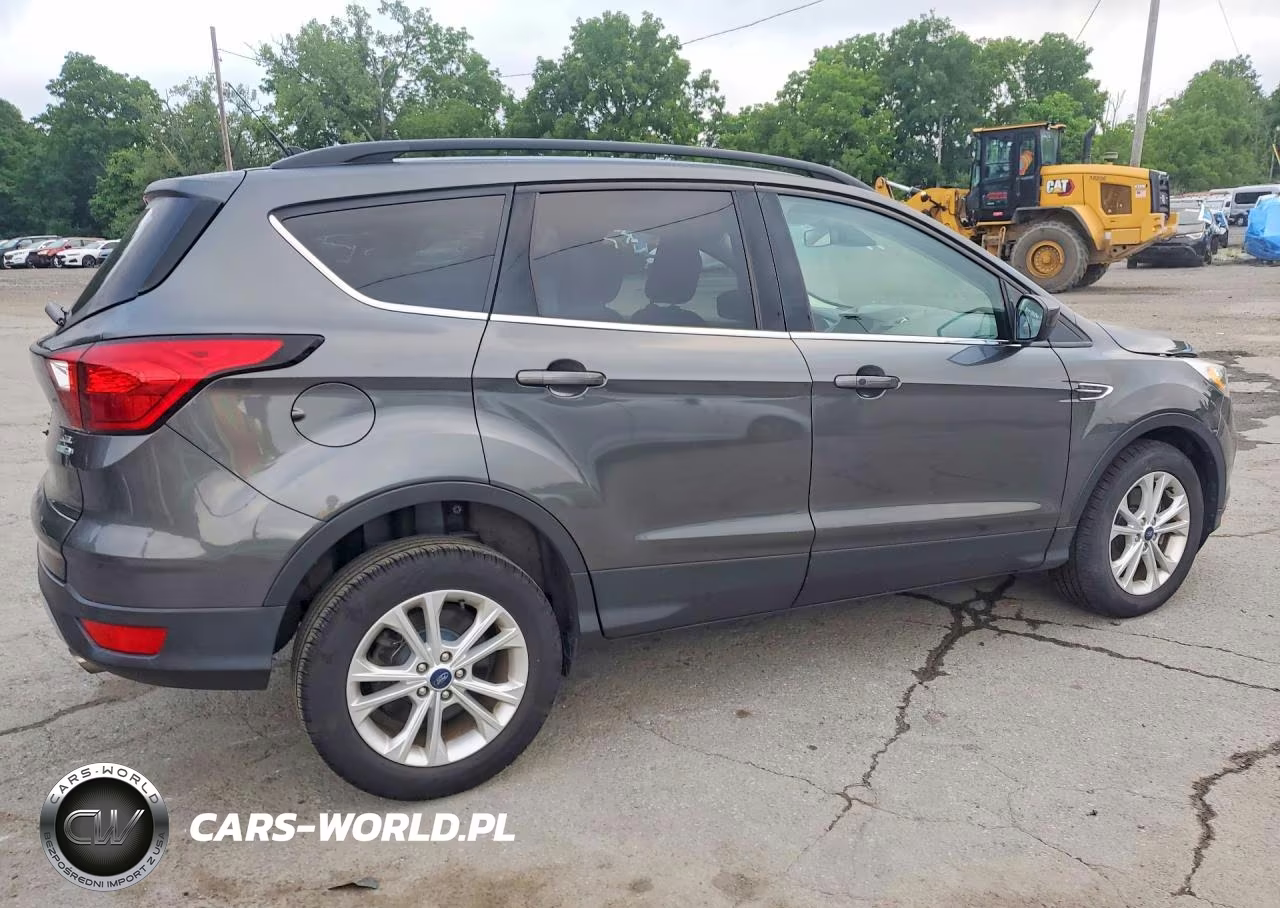 2019 Ford Escape Sel VIN:1FMCU9HDXKUA84560 - 3