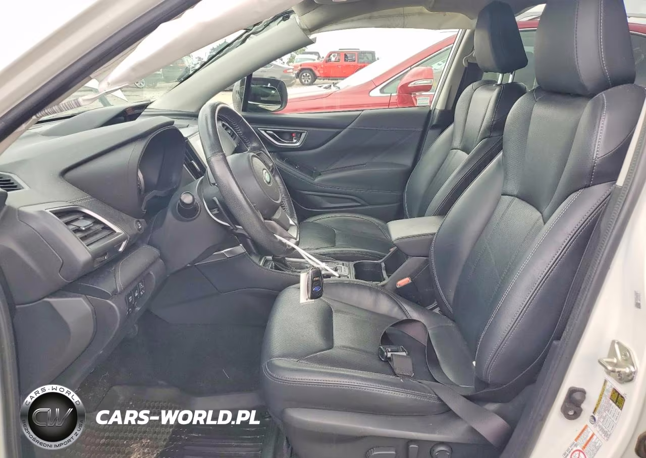 2019 Subaru Forester Touring VIN:JF2SKAWC1KH472076 - 7