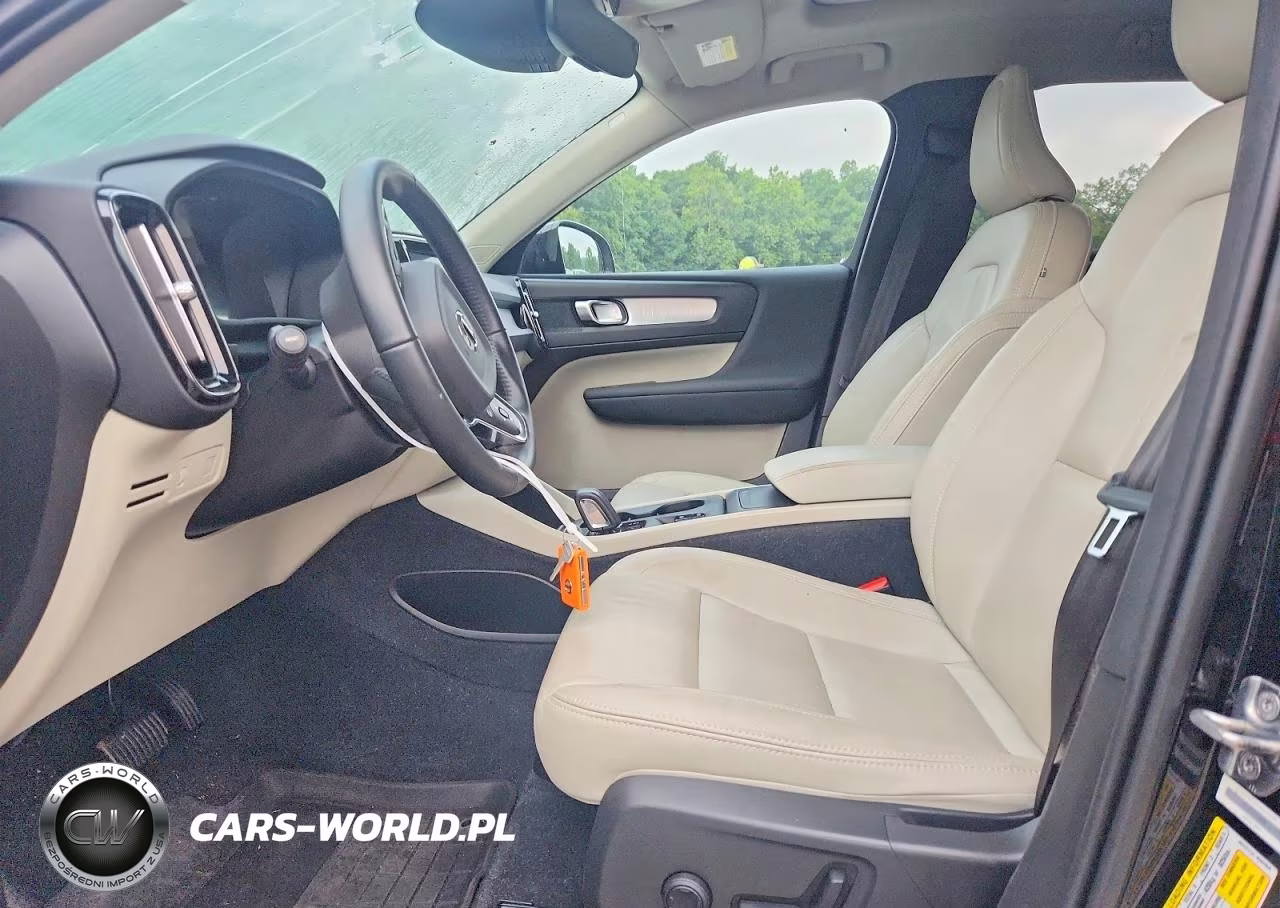 2021 Volvo Xc40 T5 Momentum VIN:YV4162UK7M2409002 - 7