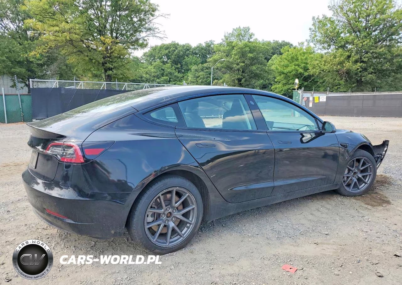 2023 Tesla Model 3 VIN:5YJ3E1EA8PF452831 - 3