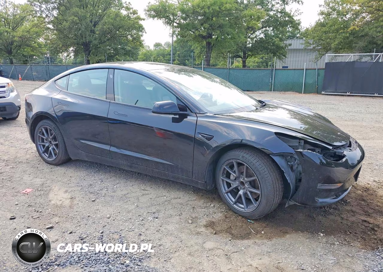 2023 Tesla Model 3 VIN:5YJ3E1EA8PF452831 - 4