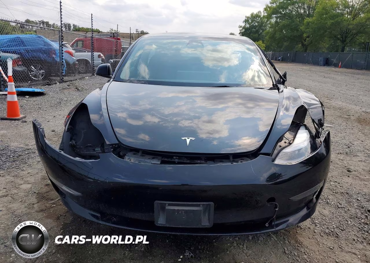 2023 Tesla Model 3 VIN:5YJ3E1EA8PF452831 - 5