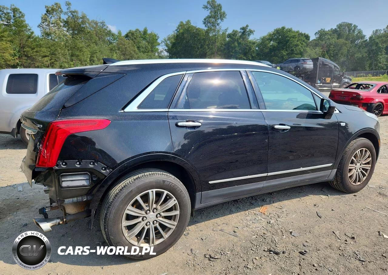 2017 Cadillac Xt5 Luxury VIN:1GYKNBRS7HZ133043 - 3