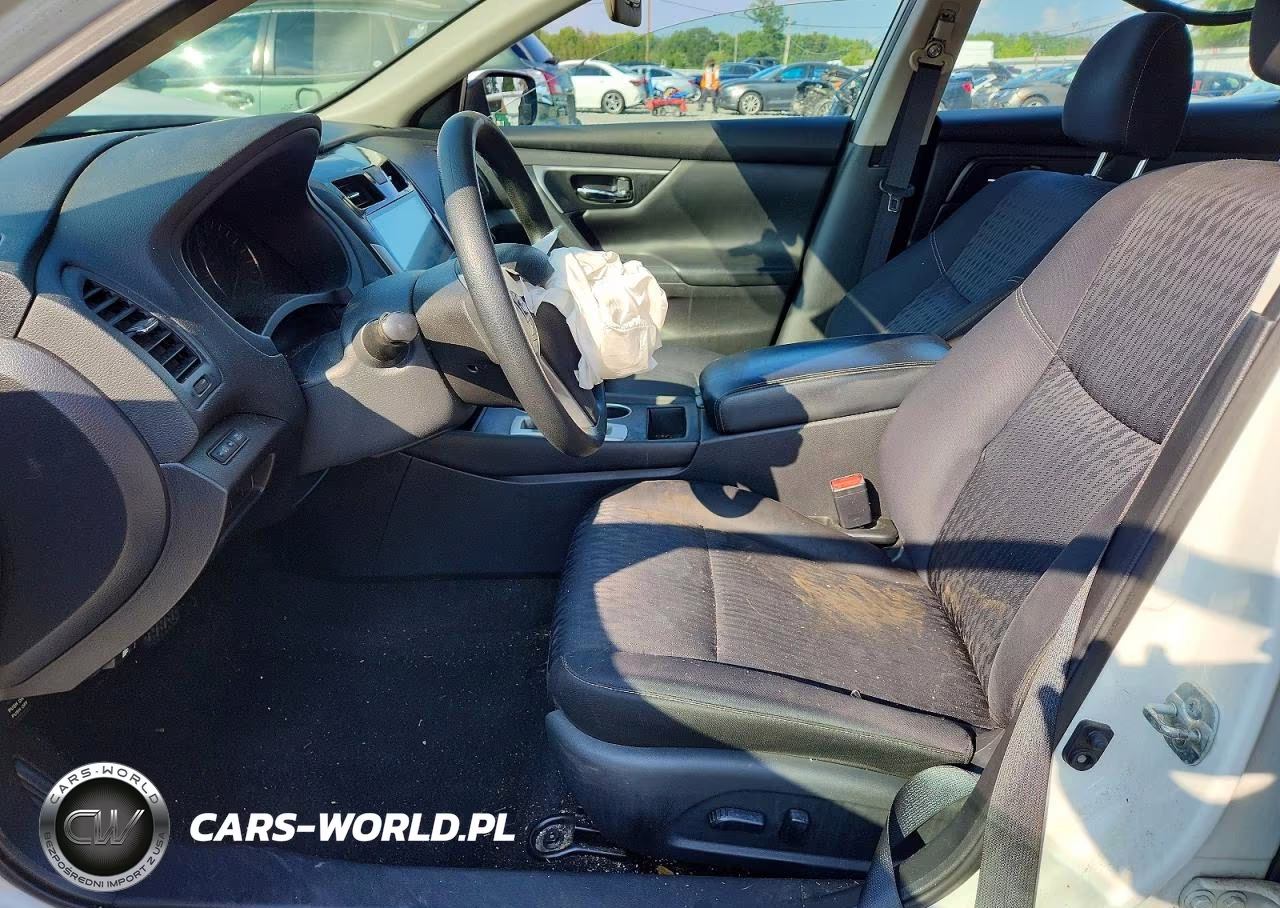 2018 Nissan Altima 2.5 S VIN:1N4AL3AP3JC245146 - 7