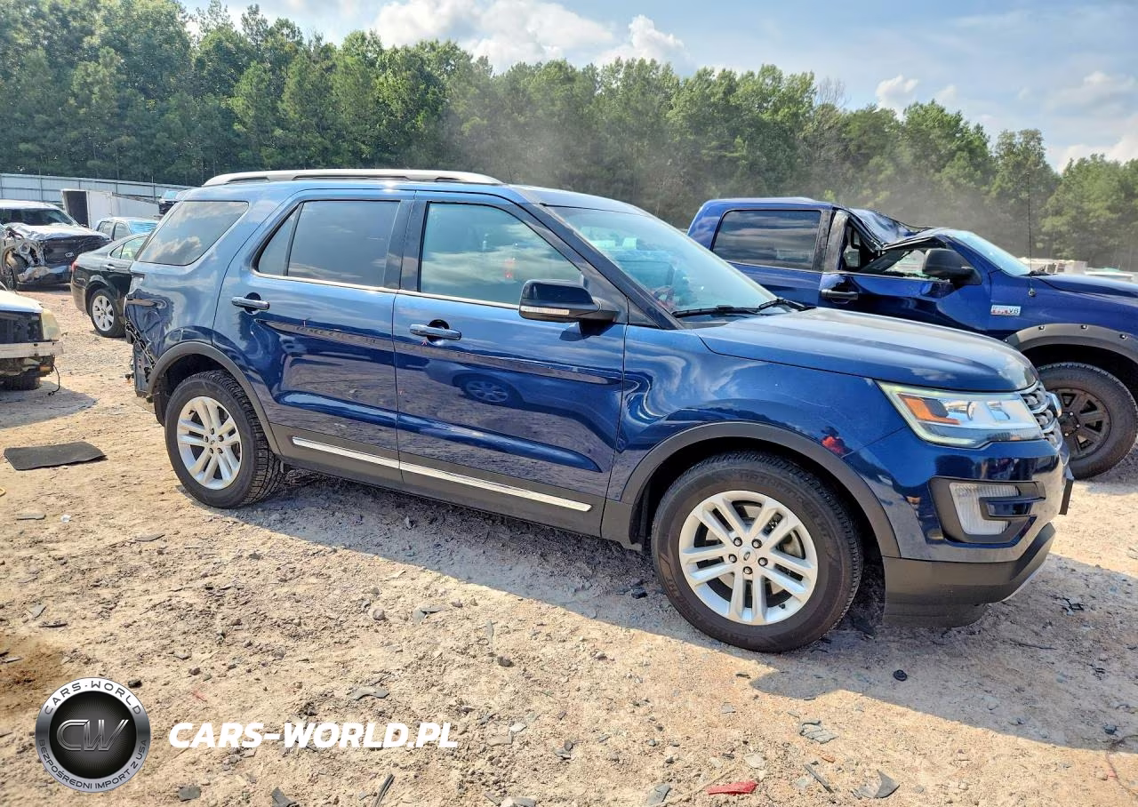 2017 Ford Explorer Xlt VIN:1FM5K7D80HGD36805 - 4