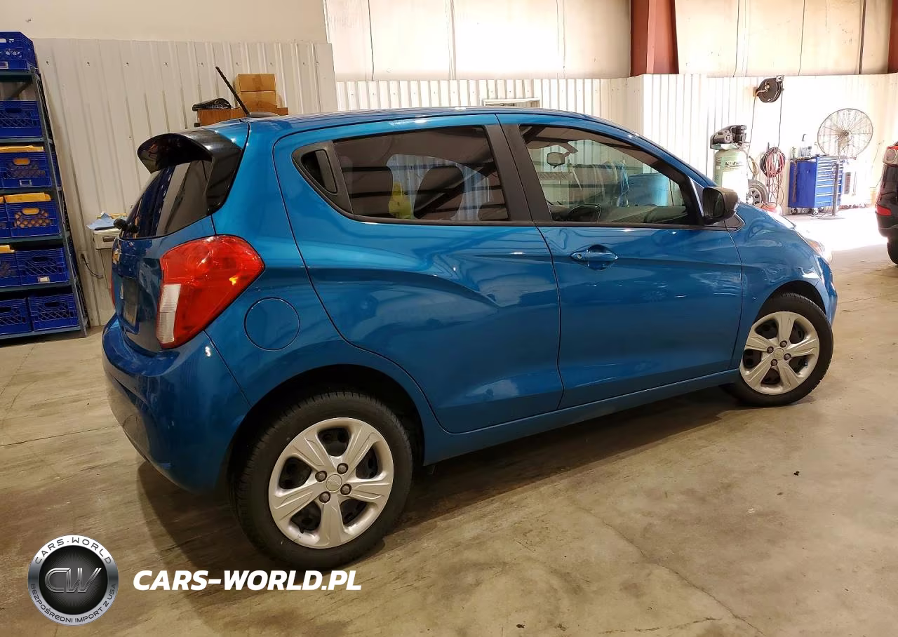 2020 Chevrolet Spark Ls VIN:KL8CB6SA1LC411824 - 3