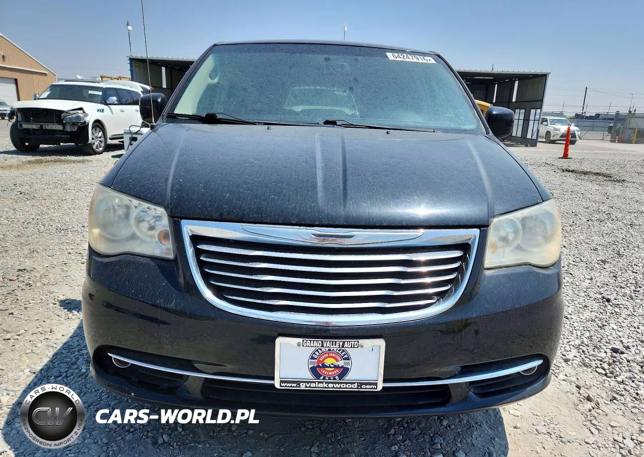2013 Chrysler Town & Country Touring VIN:2C4RC1BG4DR559061 - 5