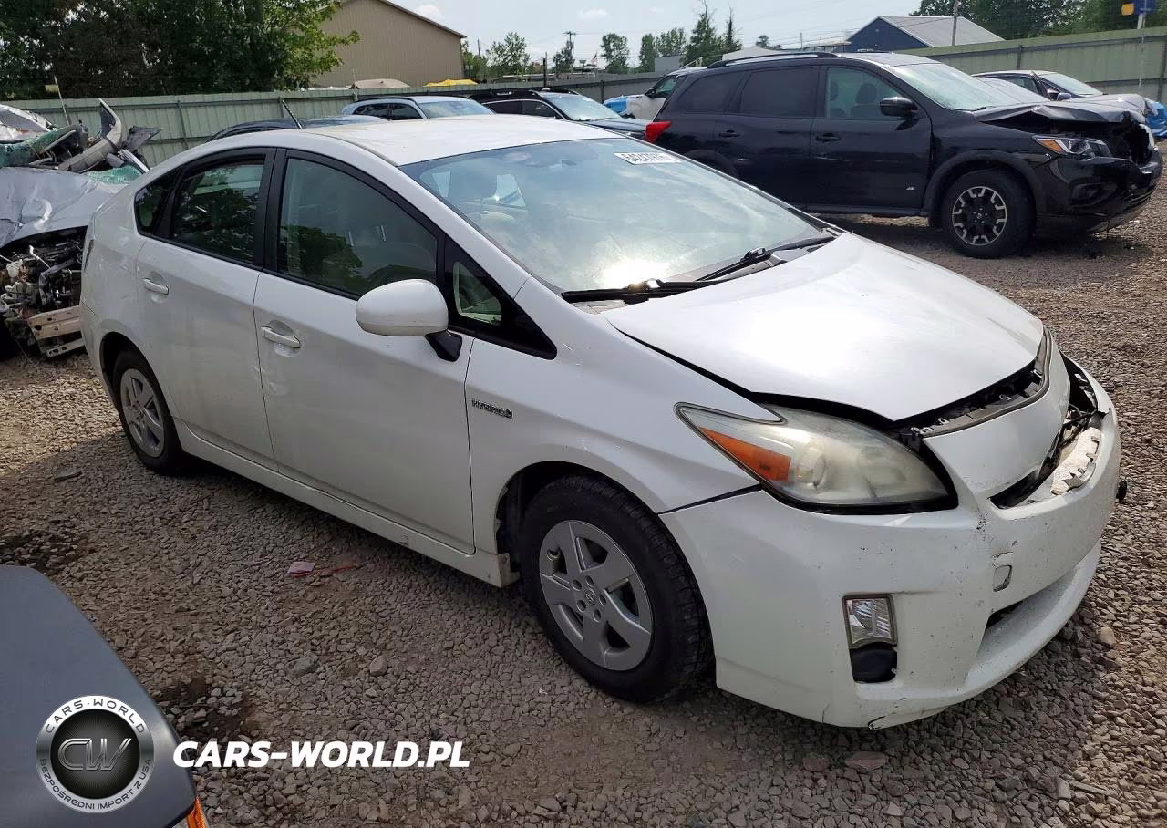2010 Toyota Prius Iii VIN:JTDKN3DU9A0108384 - 4