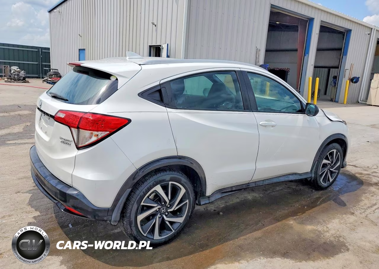 2019 Honda Hr-V Sport VIN:3CZRU6H10KM707993 - 3