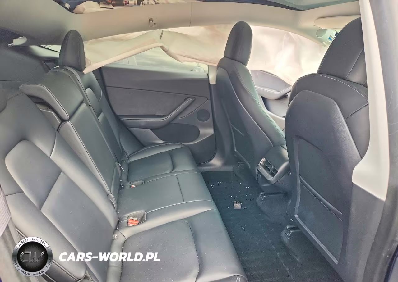 2020 Tesla Model Y VIN:5YJYGDEE0LF045245 - 10