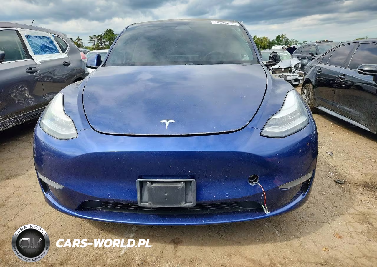 2020 Tesla Model Y VIN:5YJYGDEE0LF045245 - 5