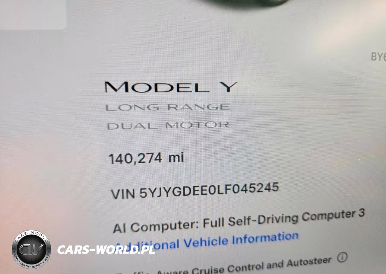 2020 Tesla Model Y VIN:5YJYGDEE0LF045245 - 9