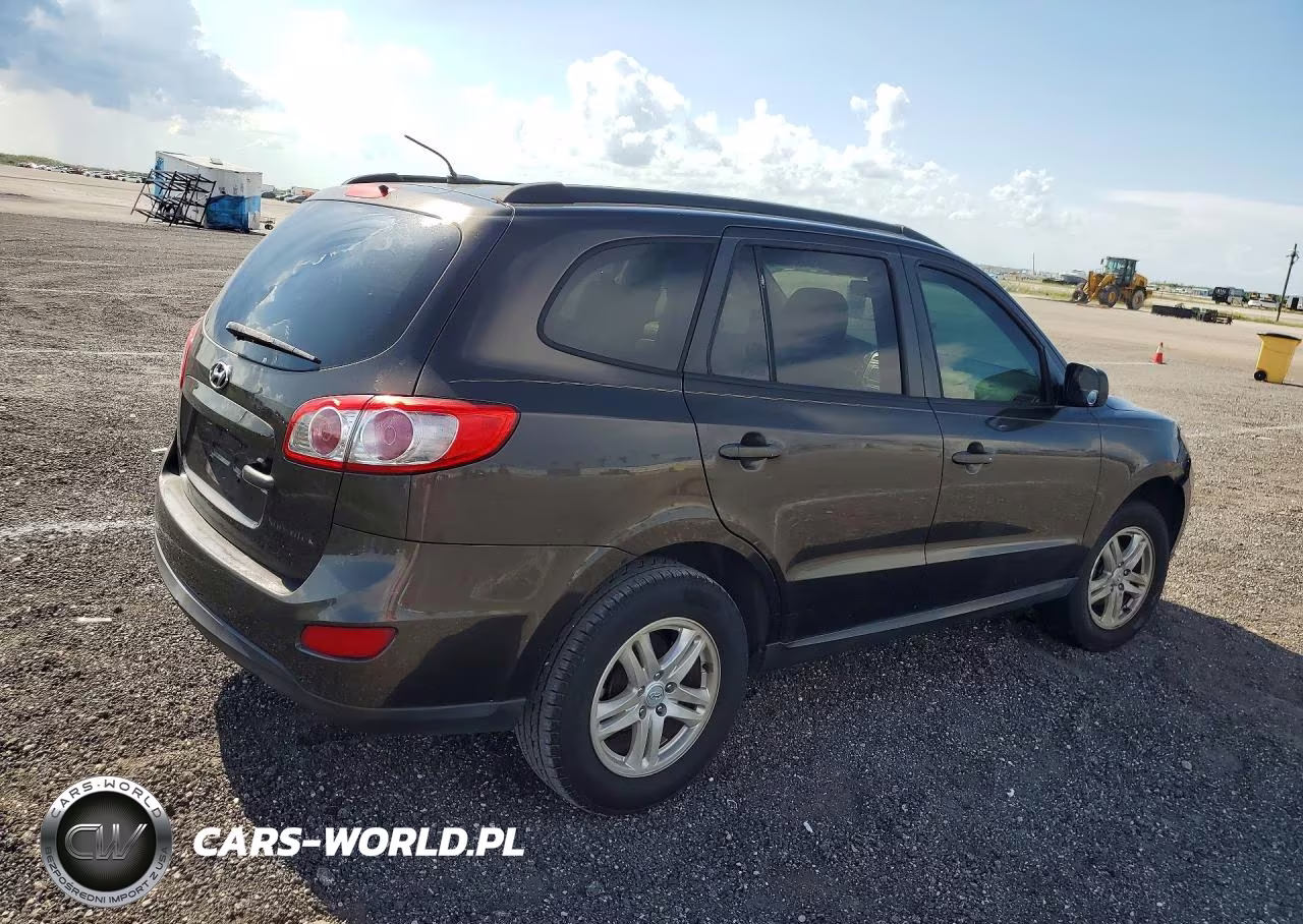 2011 Hyundai Santa Fe Gls VIN:5XYZG3AB0BG010870 - 3