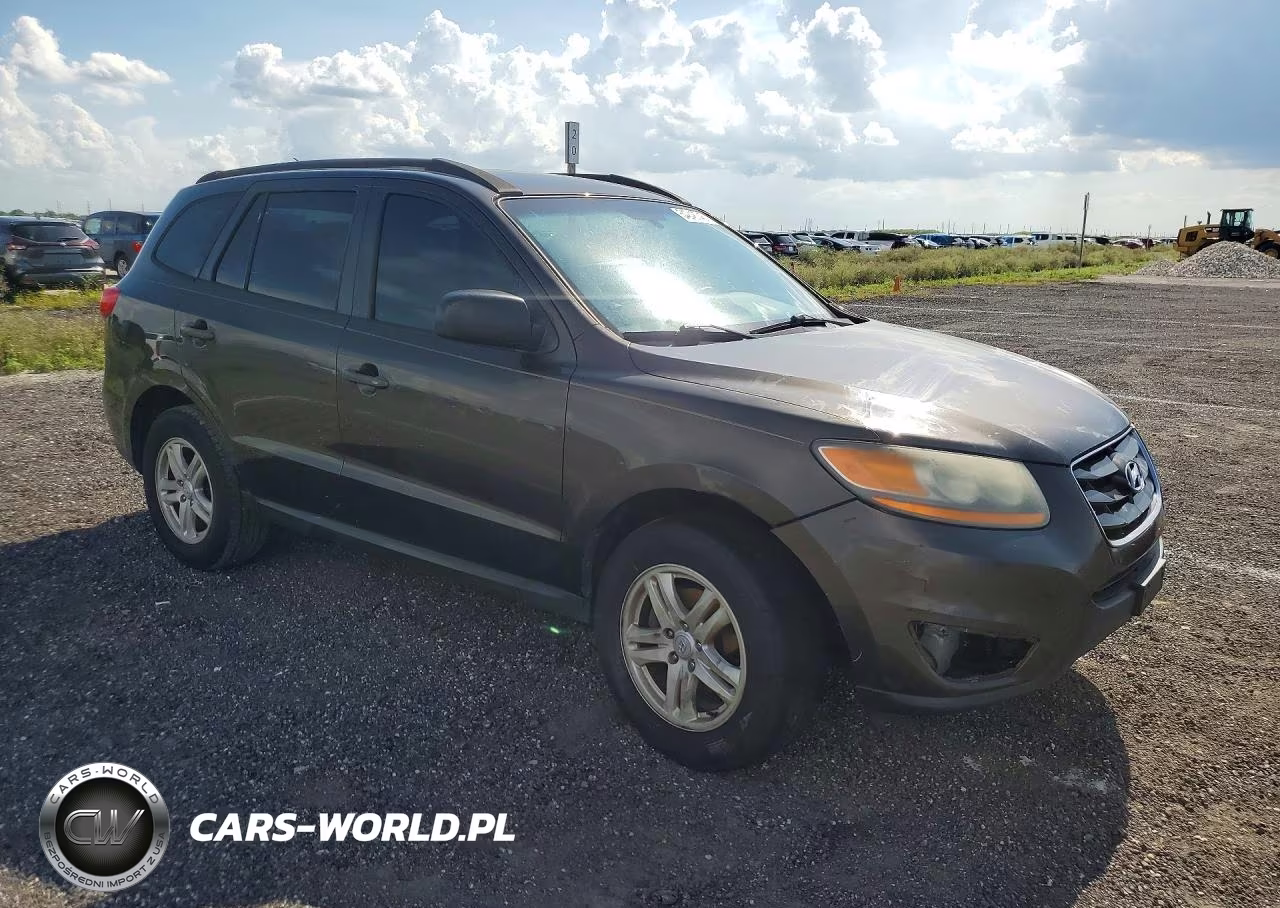 2011 Hyundai Santa Fe Gls VIN:5XYZG3AB0BG010870 - 4
