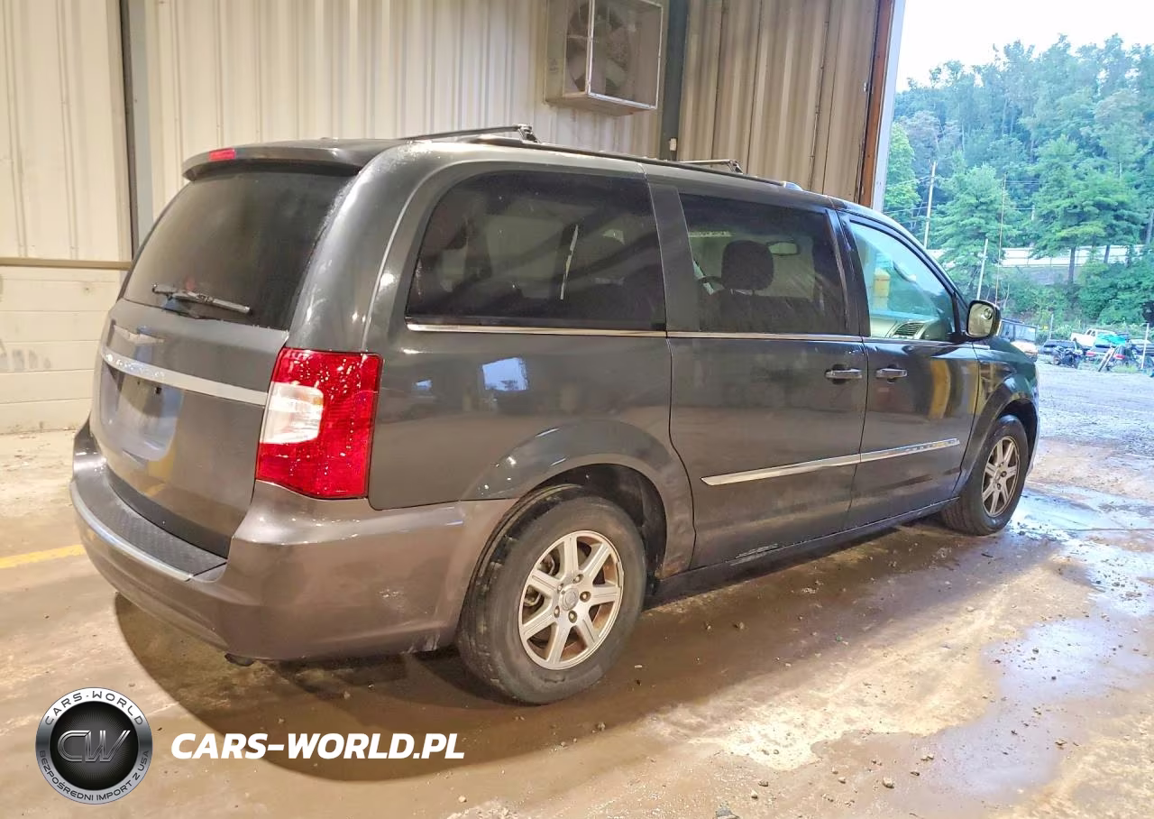 2012 Chrysler Town & Country Touring VIN:2C4RC1BG1CR313731 - 3