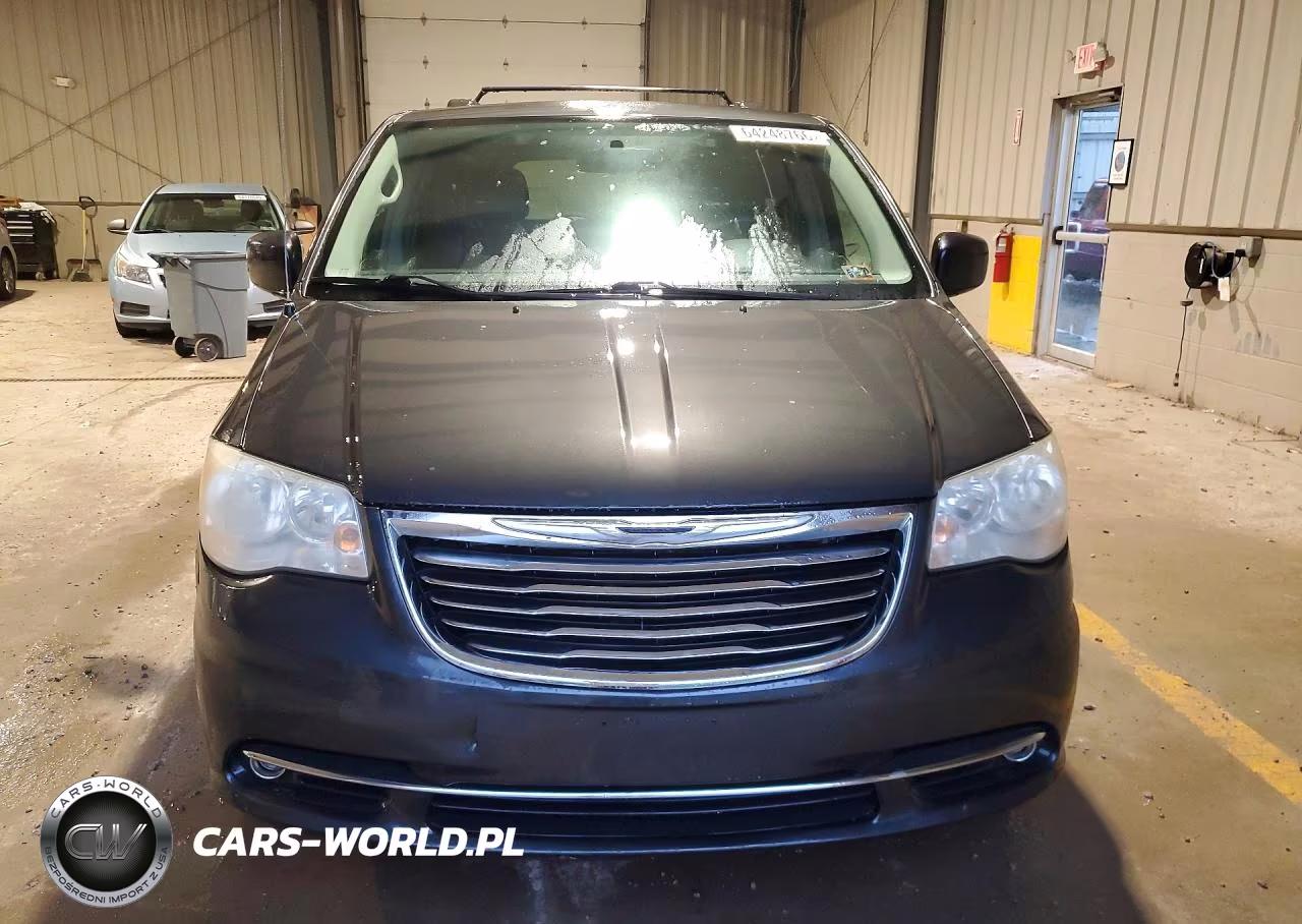 2012 Chrysler Town & Country Touring VIN:2C4RC1BG1CR313731 - 5