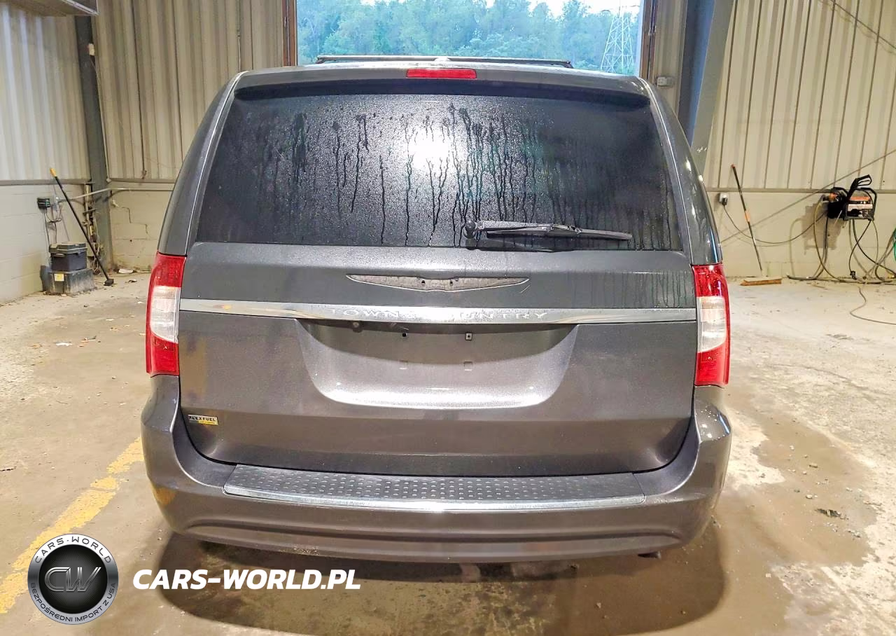 2012 Chrysler Town & Country Touring VIN:2C4RC1BG1CR313731 - 6