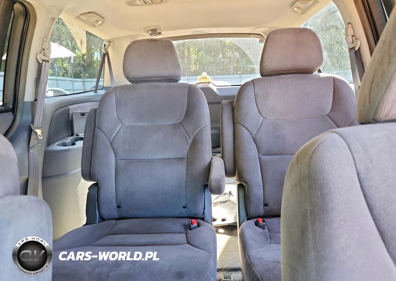 2006 Honda Odyssey Ex VIN:5FNRL38466B443724 - 10