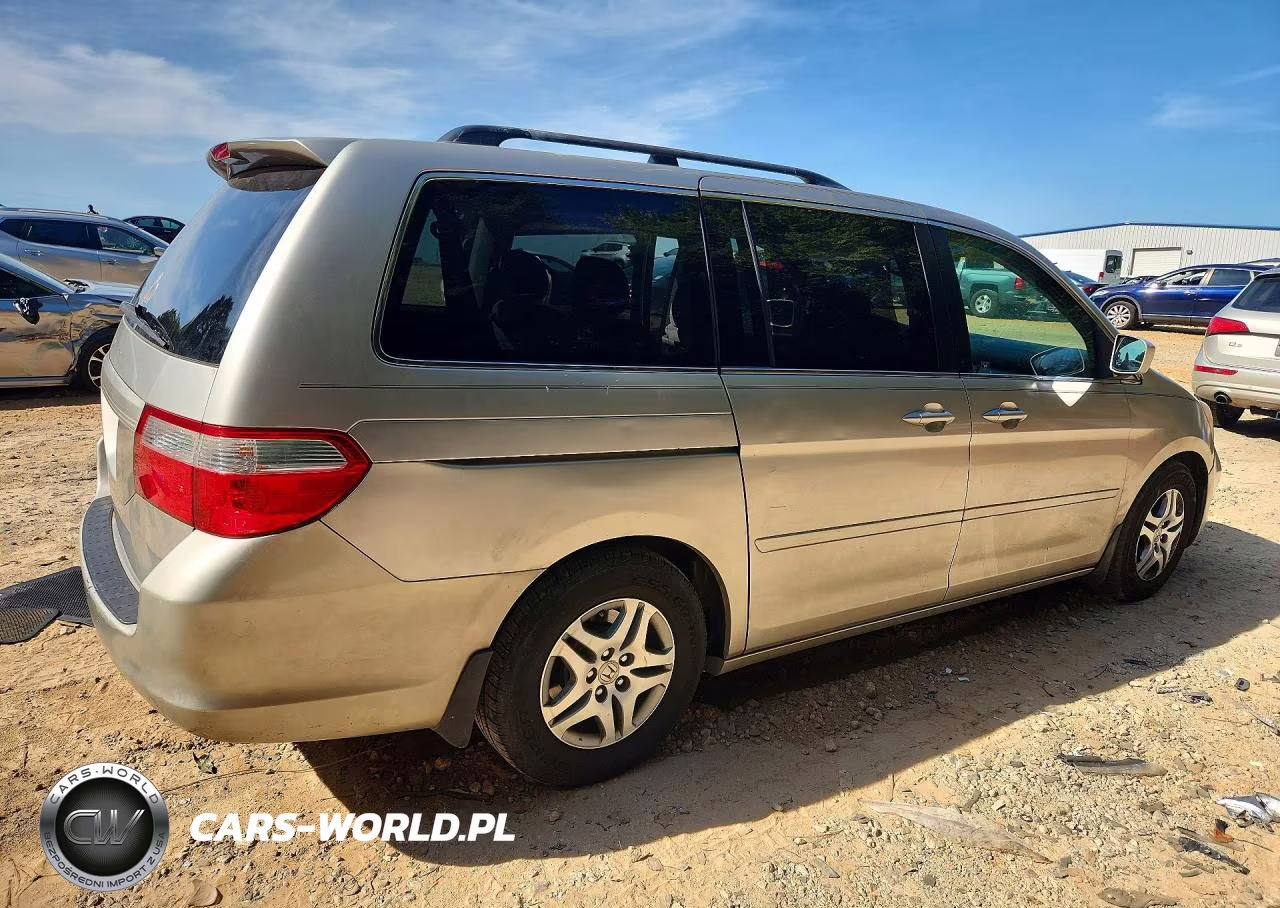 2006 Honda Odyssey Ex VIN:5FNRL38466B443724 - 3