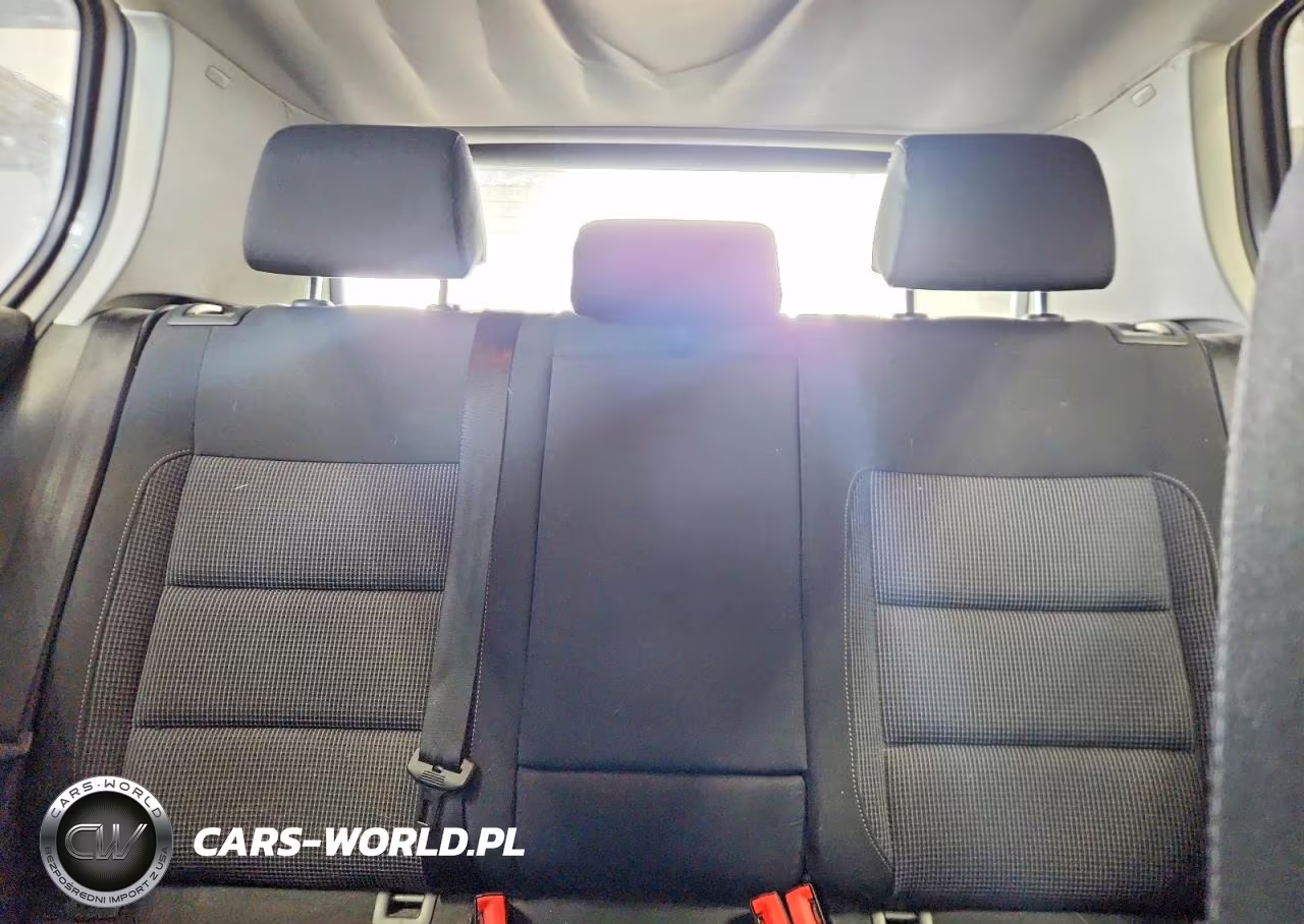 2013 Volkswagen Golf VIN:WVWDM7AJ1DW019777 - 10