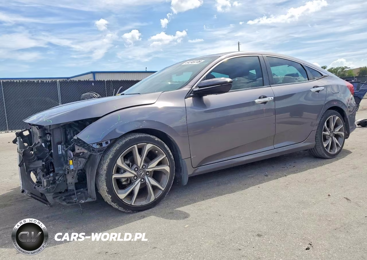 2019 Honda Civic Touring