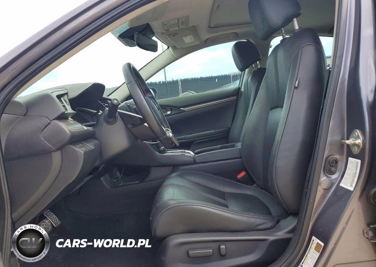 2019 Honda Civic Touring VIN:19XFC1F92KE005899 - 7