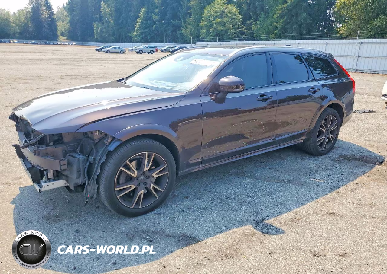 2017 Volvo V90 Cross Country T6 Inscription – zdjęcie 1 z 14