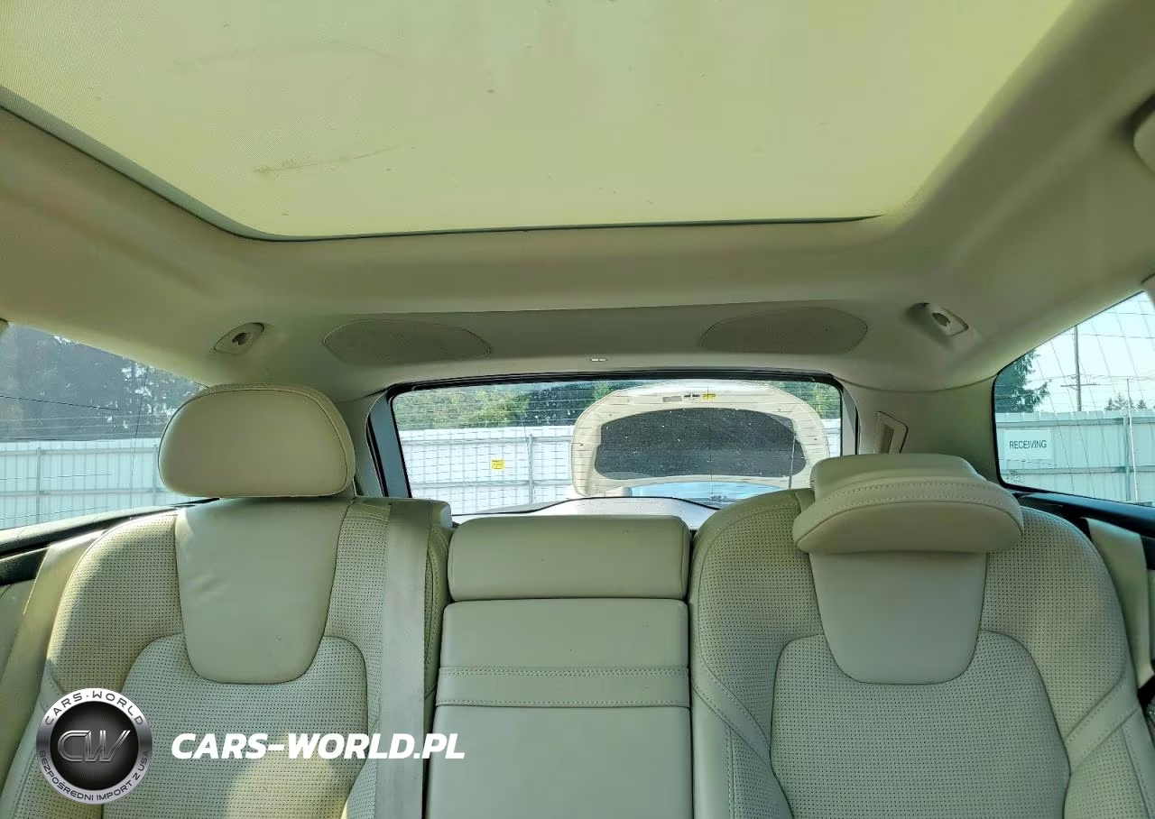 2017 Volvo V90 Cross Country T6 Inscription VIN:YV4A22NL3H1001661 - 10