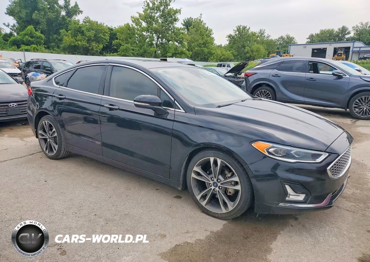 2020 Ford Fusion Titanium VIN:3FA6P0D99LR117939 - 4