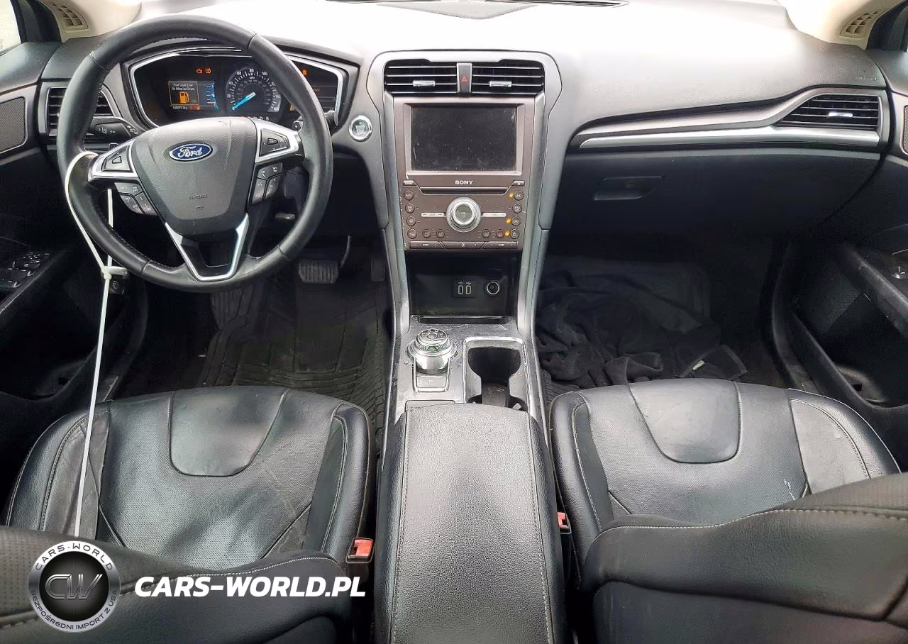 2020 Ford Fusion Titanium VIN:3FA6P0D99LR117939 - 8